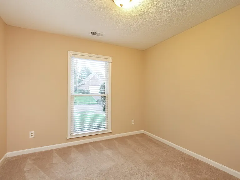 7576 Dexter Run Cir — Photo 12
