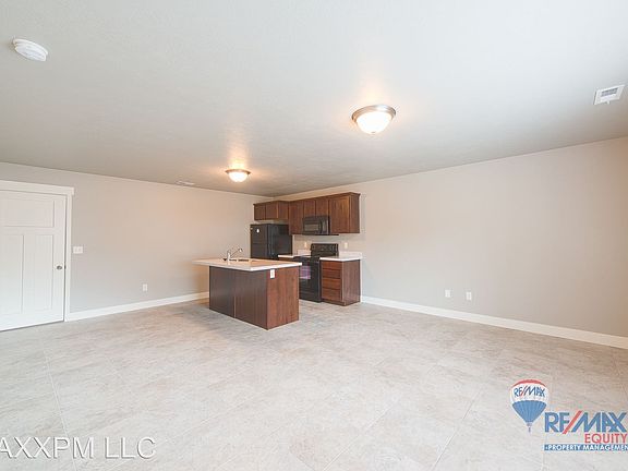 4th image of 14408 S Firgrove Way