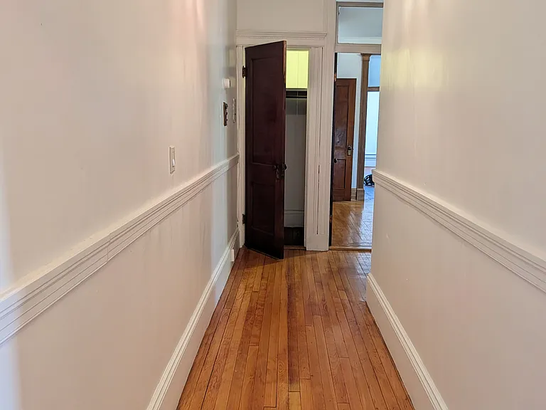 171 Auburn St — Photo 11