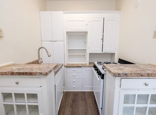 Girard Apartments, Minneapolis, MN 55408