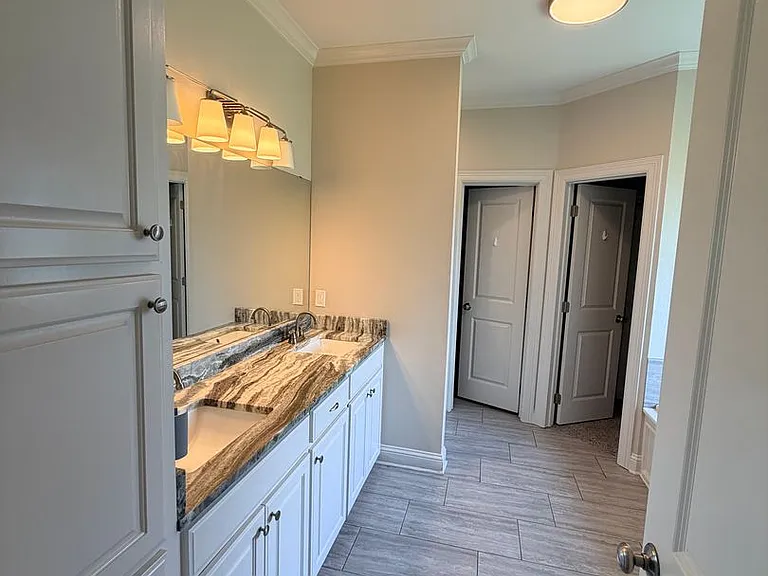 3520 Windwood Cir — Photo 27
