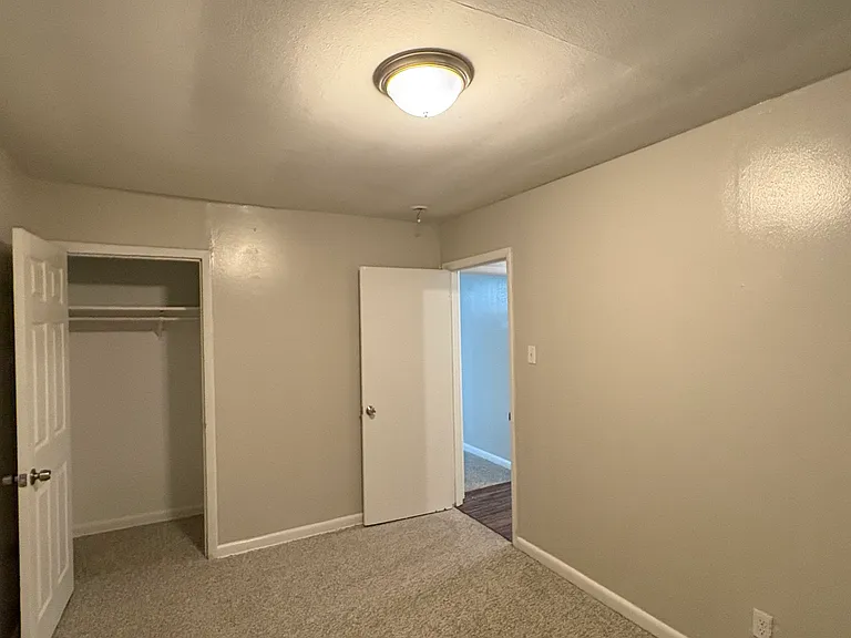 2816 Boyd St — Photo 11