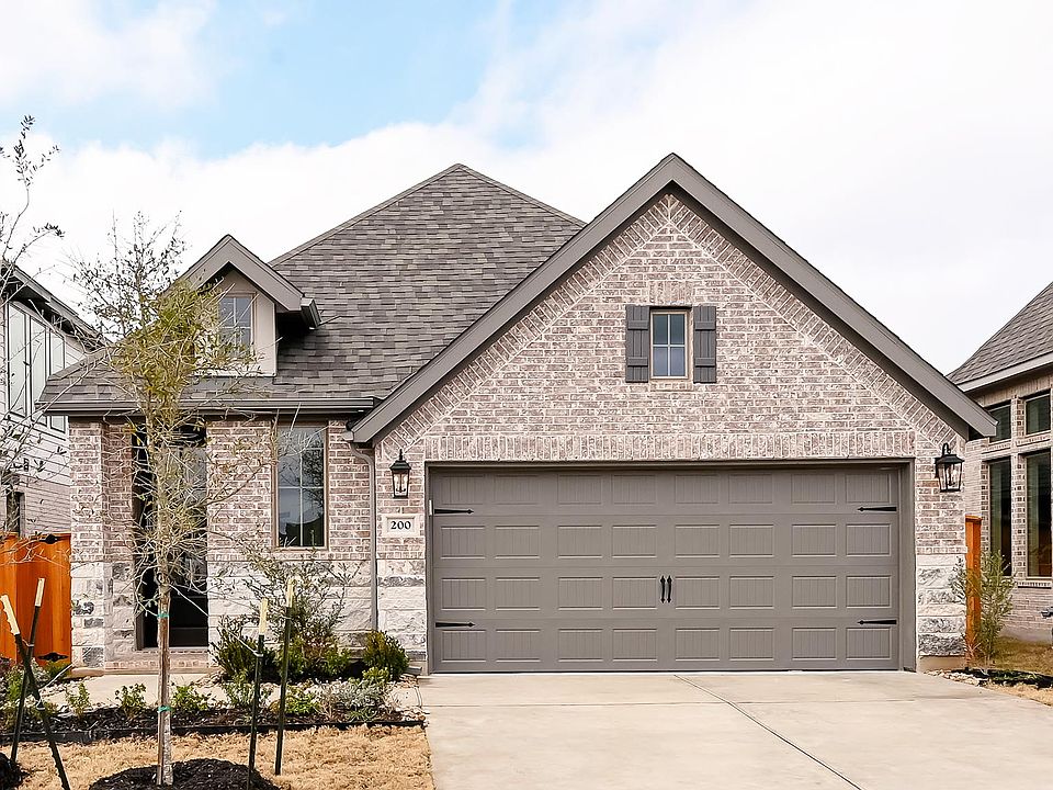 1st image of 200 Blackborrow Dr