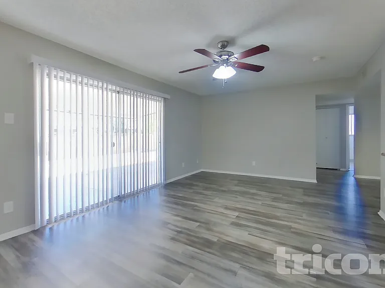 3601 W Country Gables Dr — Photo 17