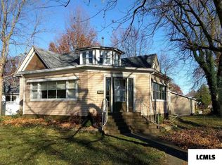 513 N Lafayette St, Mount Pulaski, IL 62548