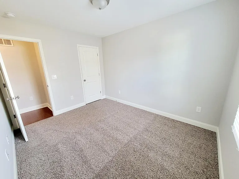 3944 Volkswalk Pl — Photo 41