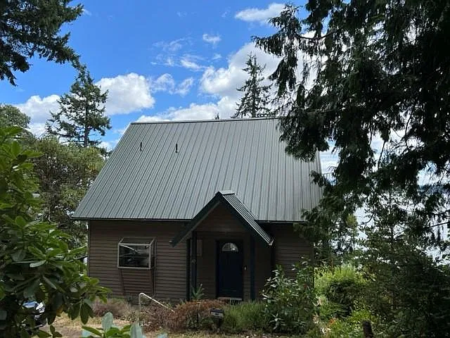 2 bed, 1.5 bath, 1344 sqft, $2,550 — Photo 1