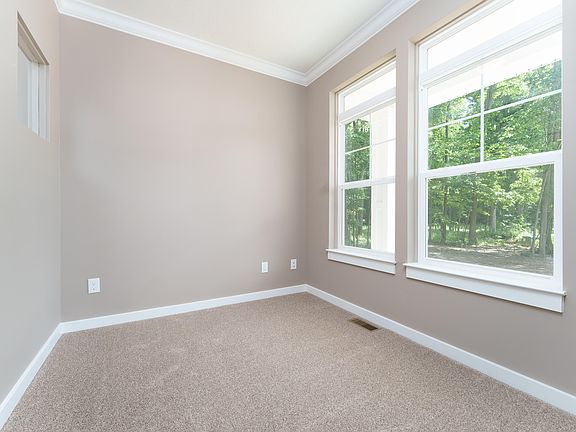 5th image of 570 W Wildwood Dr