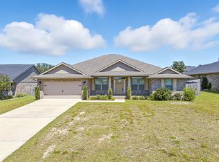 2004 Broad St, Crestview, FL 32536