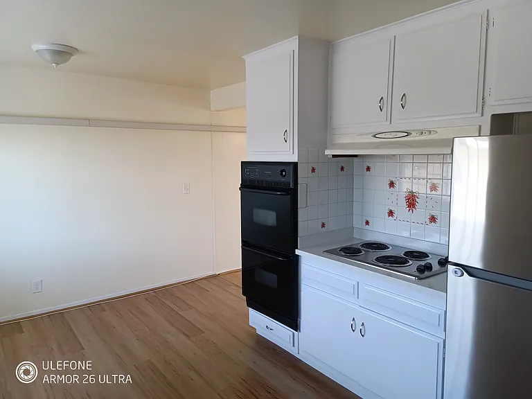 4256 Walnut St #F — Photo 7