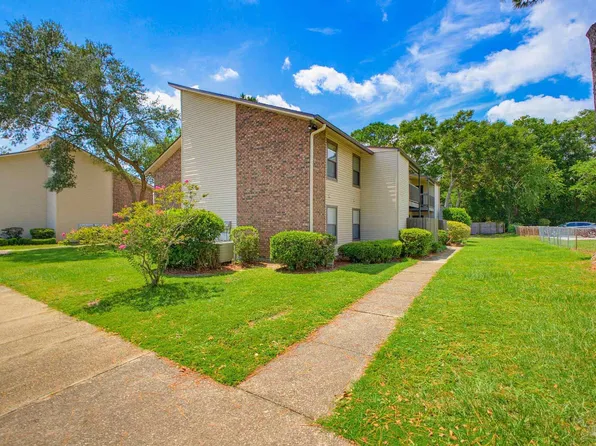 2201 Scenic Highway I #5, Pensacola, FL 32514