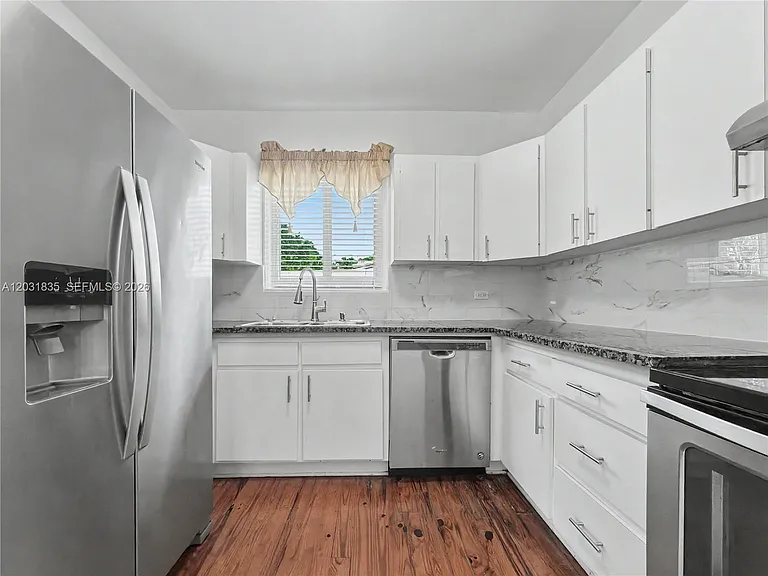 436 Lark Ave — Photo 25