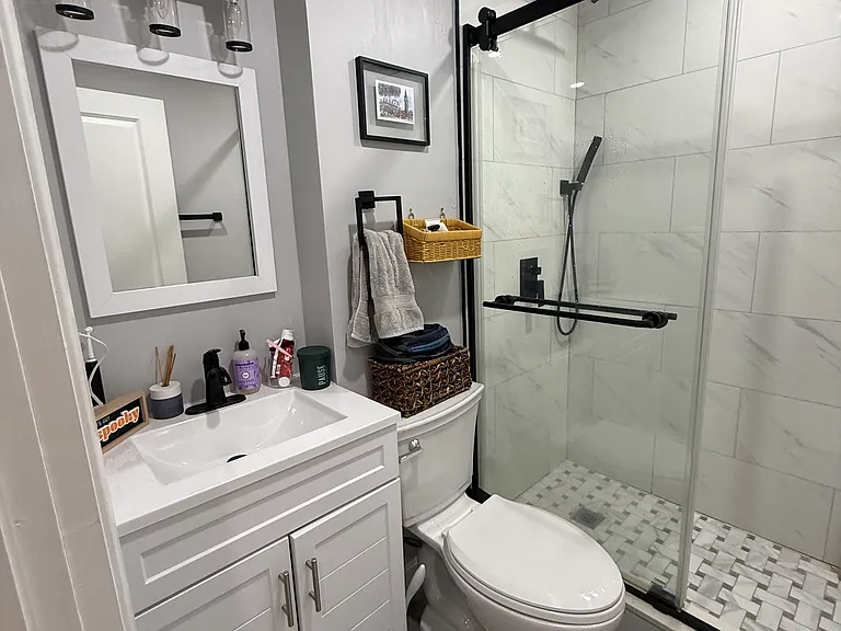 42 Saxton St #2 — Photo 11
