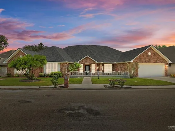 3445 Country Club Dr N, Edinburg, TX 78542