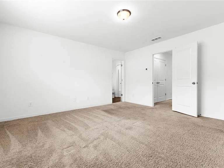 328 Penn Station Way — Photo 8