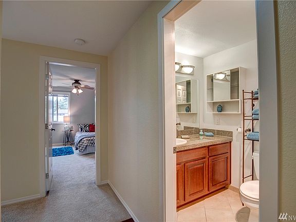 2nd image of 14300 32nd Ave NE APT 310
