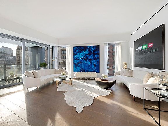 2nd image of 180 Avenue 10 #A
