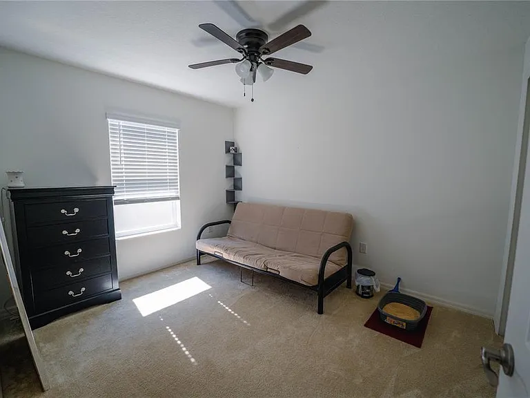 10561 Laguna Plains Dr — Photo 13