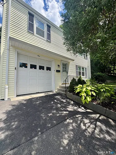 9 Pemberwick Rd Photo 1