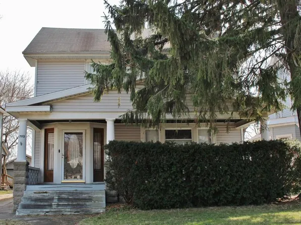 703 Main St, Conneaut, OH 44030
