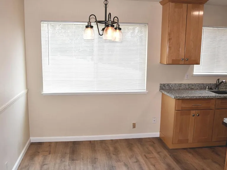 480 E Okeefe St #313 — Photo 7