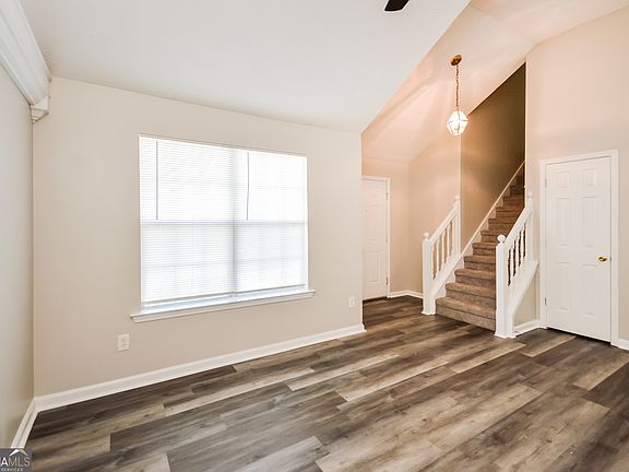 2nd image of 265 Vaness Dr