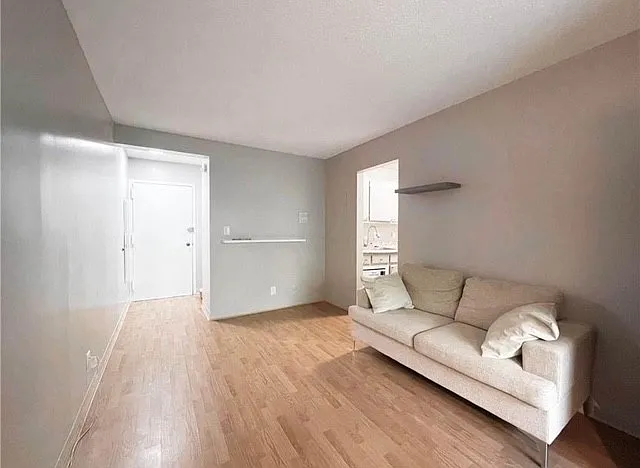 17 James St #73 — Photo 10