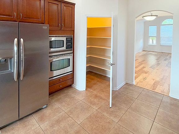 5th image of 2606 Corte Palos SE