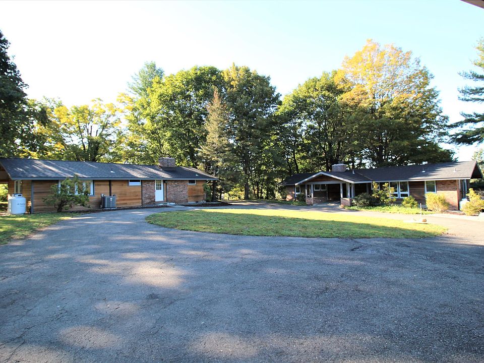 12 Flintlock Ridge Road - 2 Houses on One Property!
