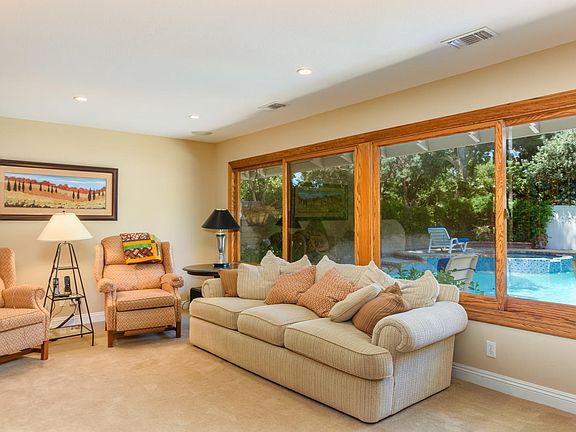 5th image of 1305 Woodlow Ct