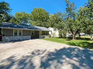 9050 Walnut St, Kansas City, MO 64114