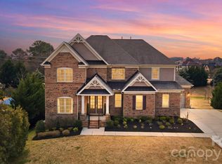 1105 Giacomo Dr, Waxhaw, NC 28173