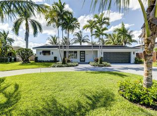 4811 NE 15th Ter, Oakland Park, FL 33334