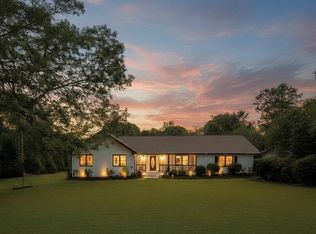 2274 Amber Woods Dr, Snellville, GA 30078