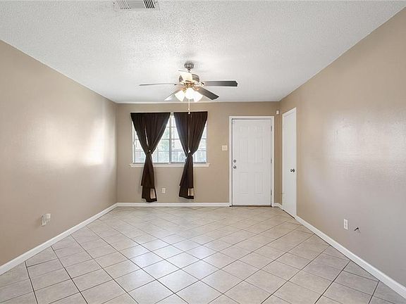 2nd image of 125 Four Oclock Ln