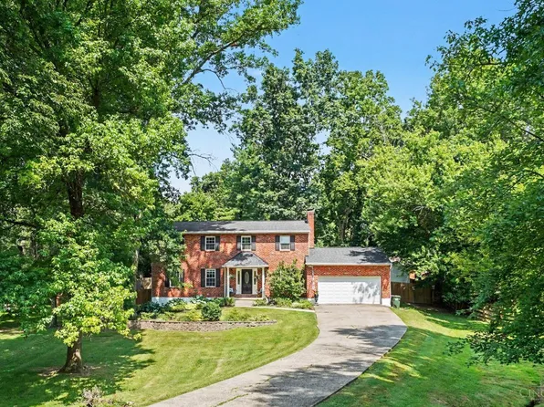 1682 Foxwood Trl, Loveland, OH 45140