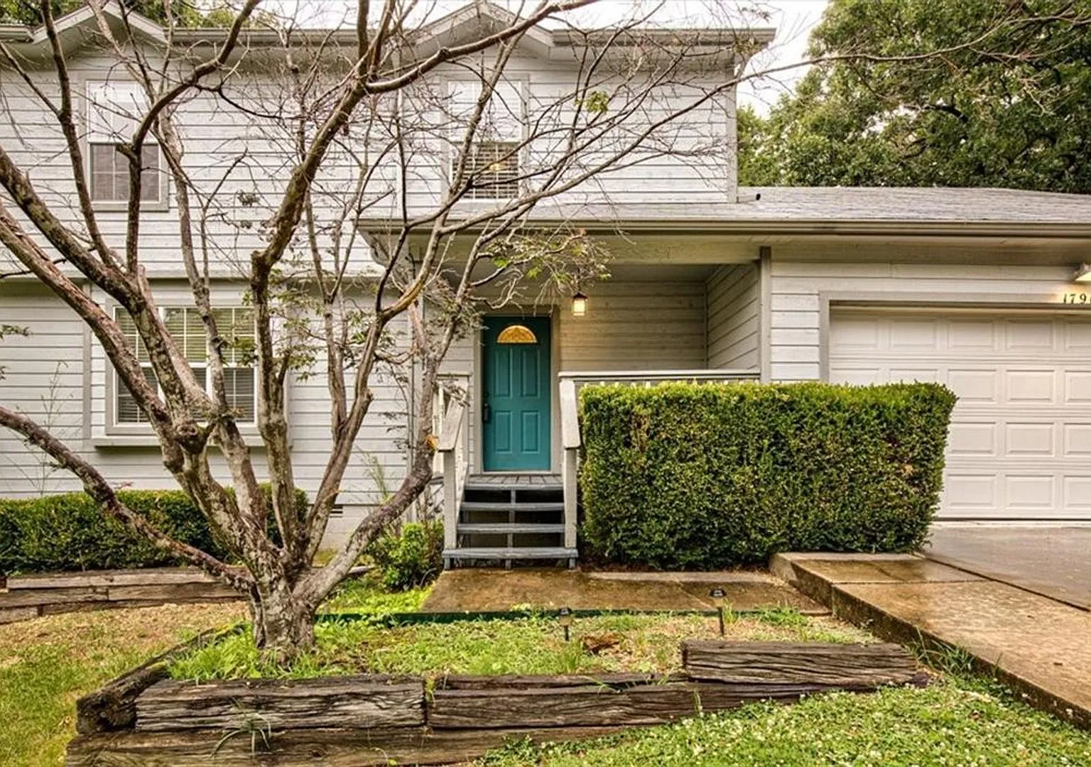 Situated at the end of a cul-de-sac and featuring a huge fenced-in backyard — Photo 1