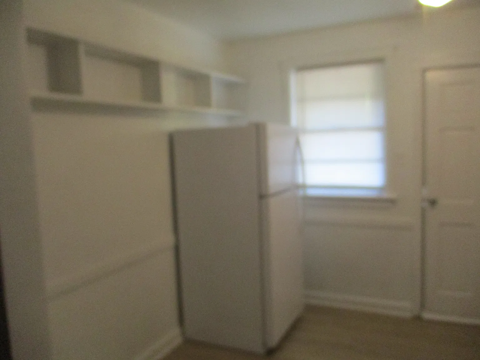 2 bed, 900 sqft, $1,350 — Photo 3