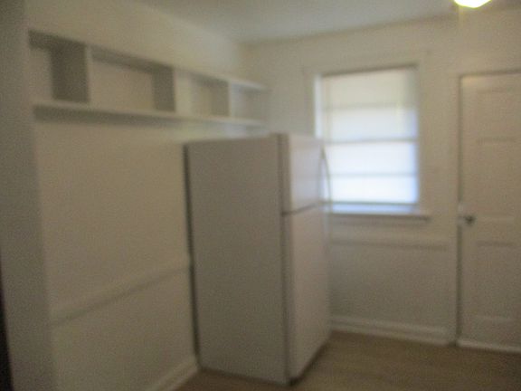 3rd image of 2253 Reuben St #B
