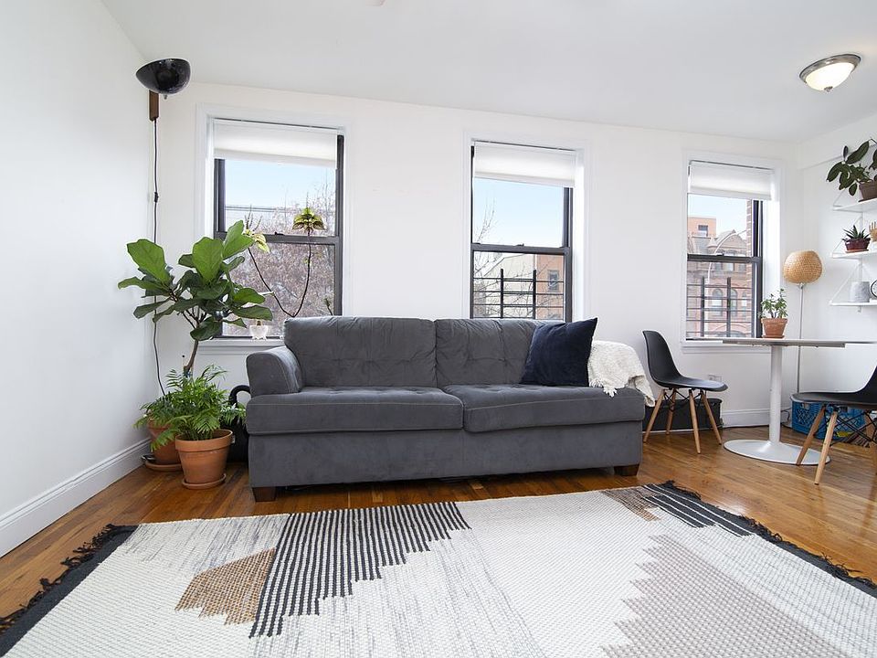 1st image of 447 Classon Ave APT 3