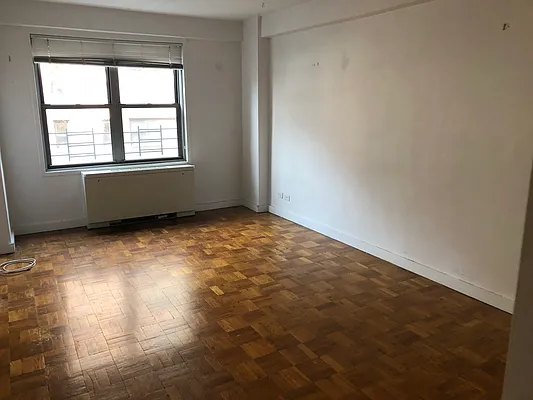 Rented by SP Brokerage Inc | media 24