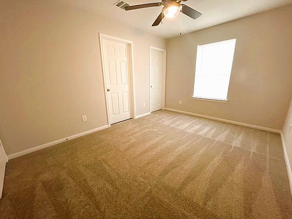 3rd image of 340 Road 5105