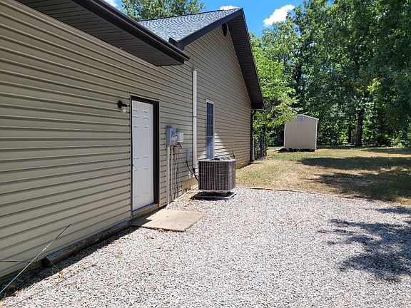 3rd image of 46 Oklawaha Dr