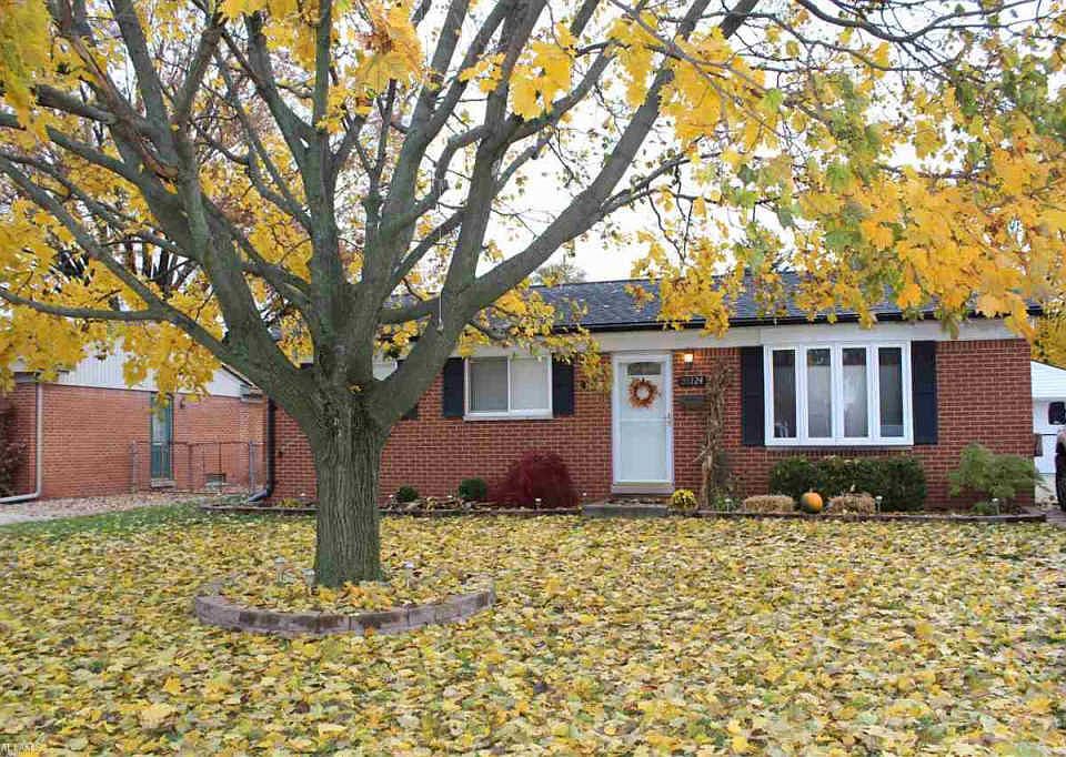 1st image of 38124 Beecher Dr