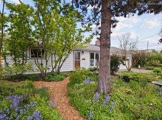 155 E Fairfield St, Gladstone, OR 97027