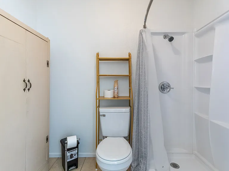 5725 Quail Run St — Photo 19