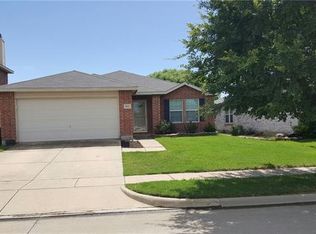 5921 Lost Pony Dr, Denton, TX 76210