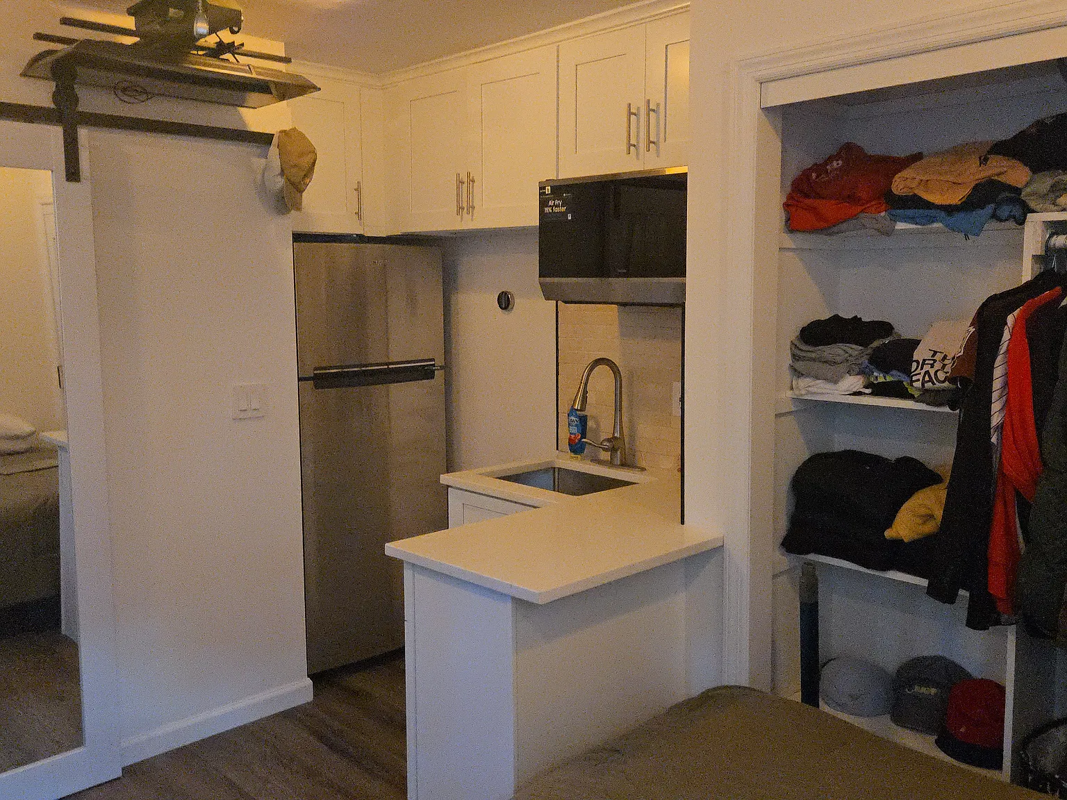 Derby Ave, Greenlawn — Photo 2