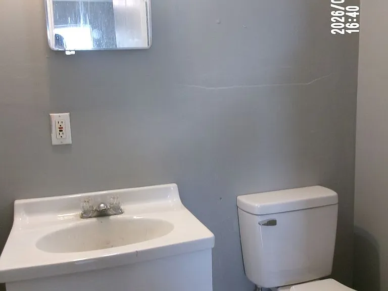 1319 NW Carroll Dr — Photo 16