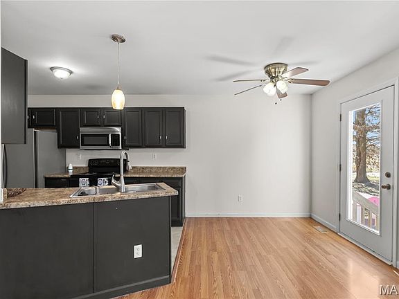 3rd image of 322 Santa Elena Ct